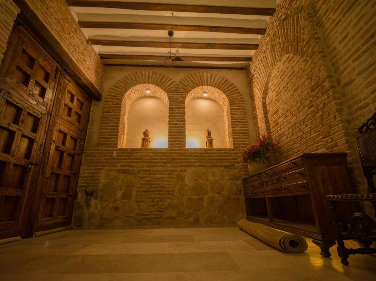 Casa De Los Mendoza - Casa Solariega En El Casco Historico Alcalá de Henares Exterior foto