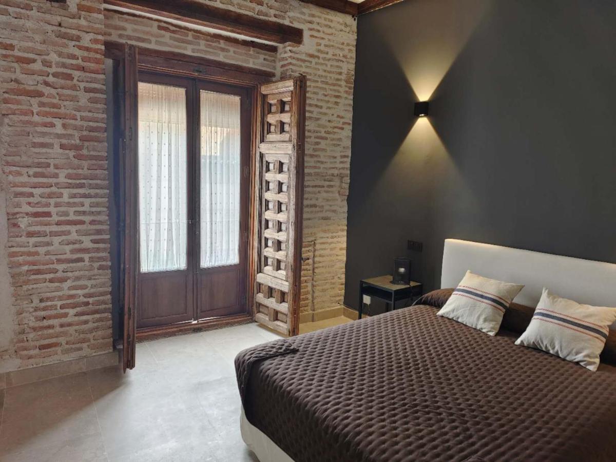 Casa De Los Mendoza - Casa Solariega En El Casco Historico Alcalá de Henares Exterior foto